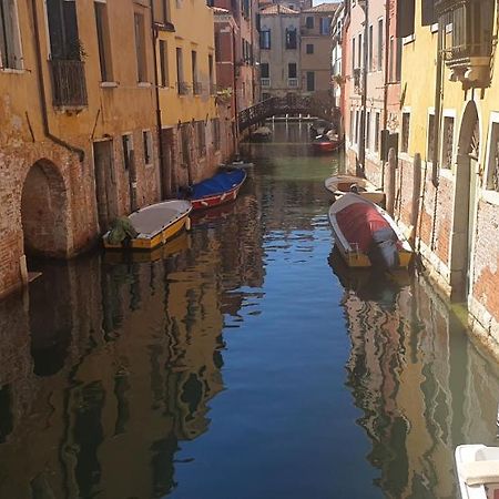 Apartamento Magic Casanova Flat In The Heart Of Venecia Exterior foto